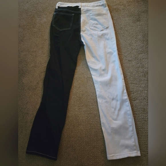Bundle Set of Two Shein Two Tone Jeans Heart Pocket & Distressing Wide Leg/ Boot - Picture 12 of 14